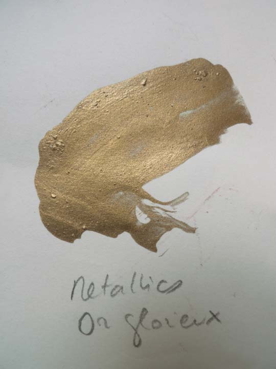 Chloe Desrousseaux, Atelier, matiere, Entendre MATIERE parler, transparence albatre, cire rouge, ecorce bouleau, sculpture, pierre, bronze