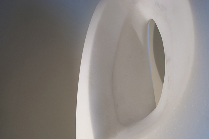 Sculpture albatre, sculpture albâtre, marbre, sculpture contemplation, contemplation, sculpture apaisement, apaisement, sculpture silence